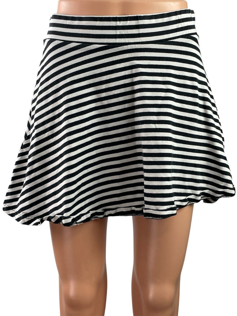 H&M Women's Black White Striped High Waisted Tennis A Line Mini Skirt Size S